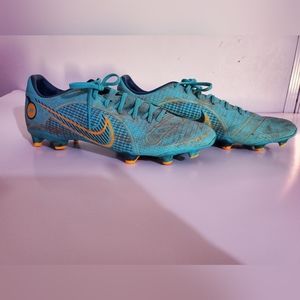 Men's Nike Soccer Cleats